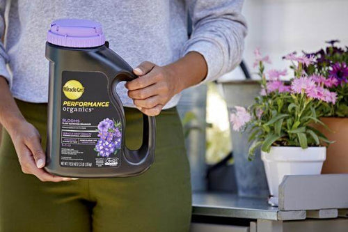 Miracle-Gro® Performance Organic® Blooms Plant Nutrition Granules